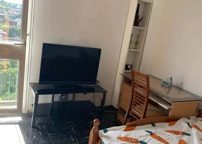 Une Chambre Single Avec Acces Direct Aeroport D\'Orly